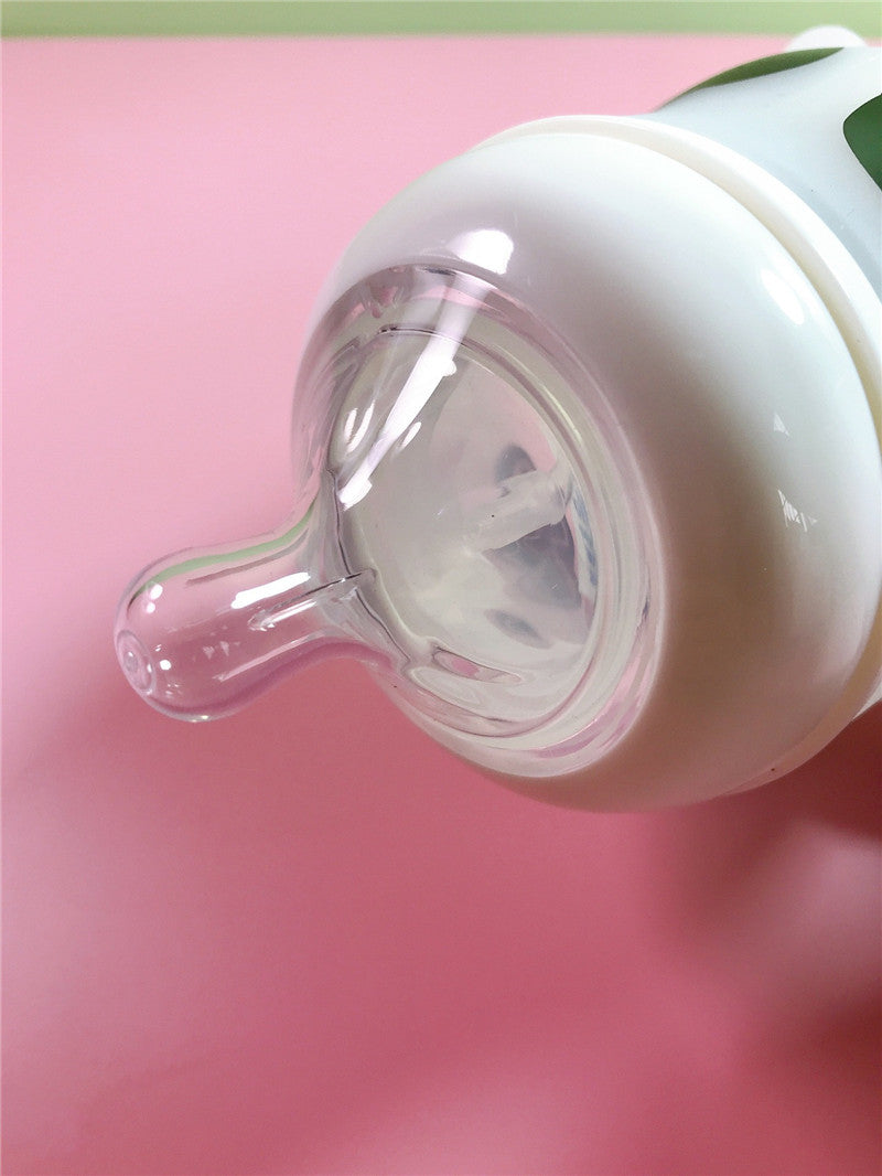 Wide Caliber Baby Silicone Feeding Bottle